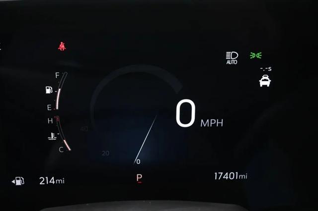 2025 Buick NV Preferred FWD