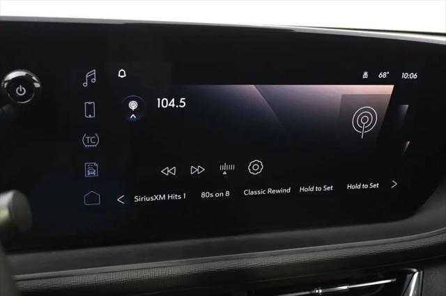 2025 Buick NV Preferred FWD