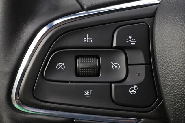 2025 Buick NV Preferred FWD