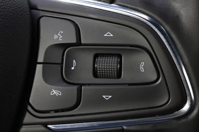 2025 Buick NV Preferred FWD