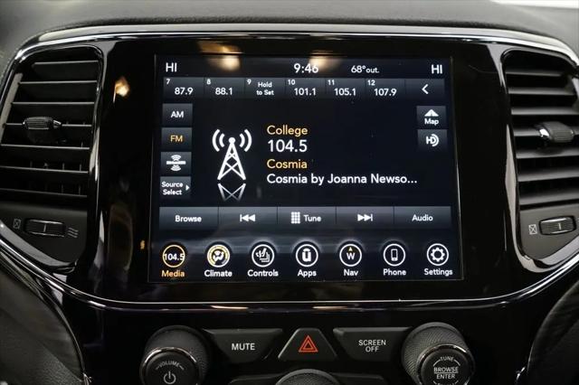 2021 Jeep Grand Cherokee Laredo X 4x4