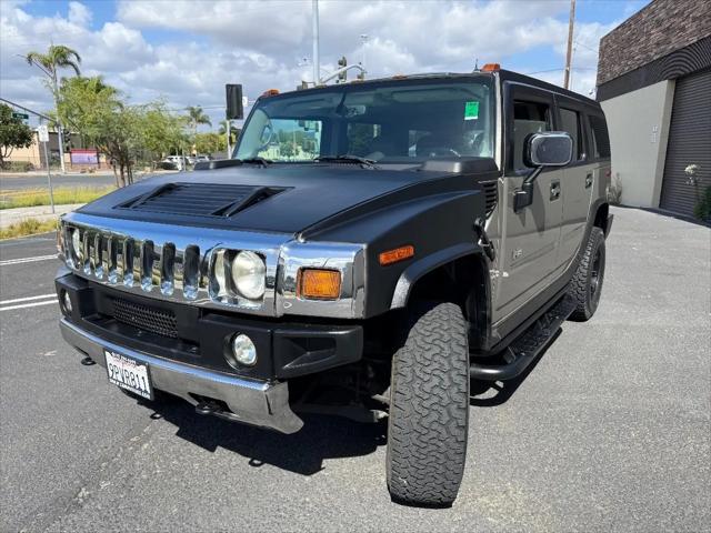2004 HUMMER H2 Base