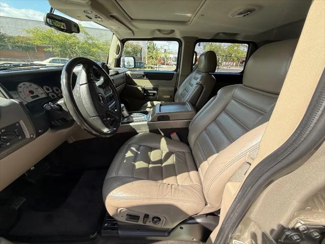 2004 HUMMER H2 Base