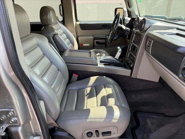 2004 HUMMER H2 Base