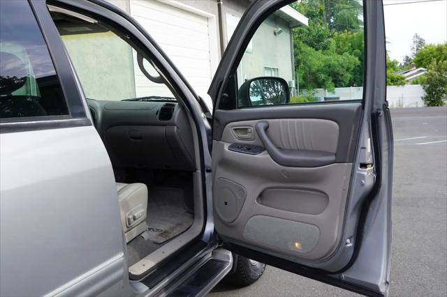 2003 Toyota Sequoia Limited V8