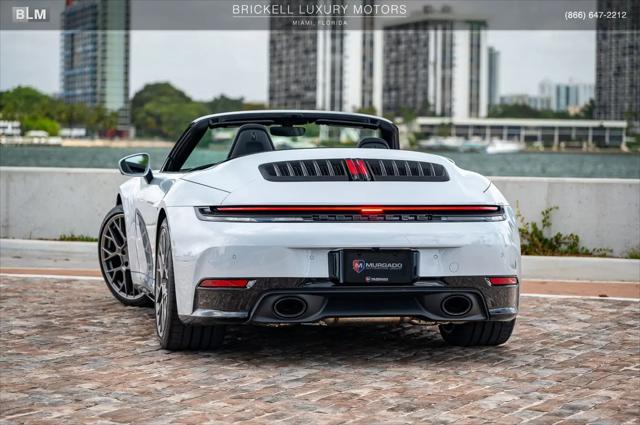 2025 Porsche 911 Carrera Cabriolet