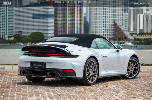 2025 Porsche 911 Carrera Cabriolet