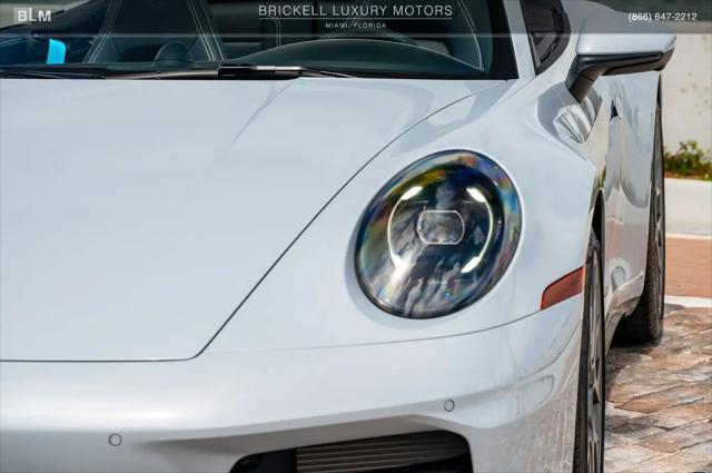 2025 Porsche 911 Carrera Cabriolet