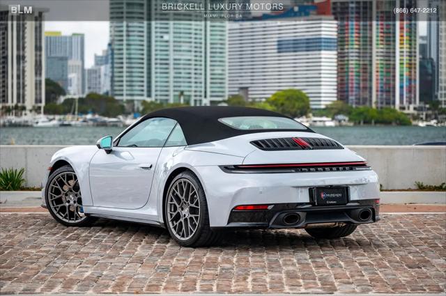 2025 Porsche 911 Carrera Cabriolet