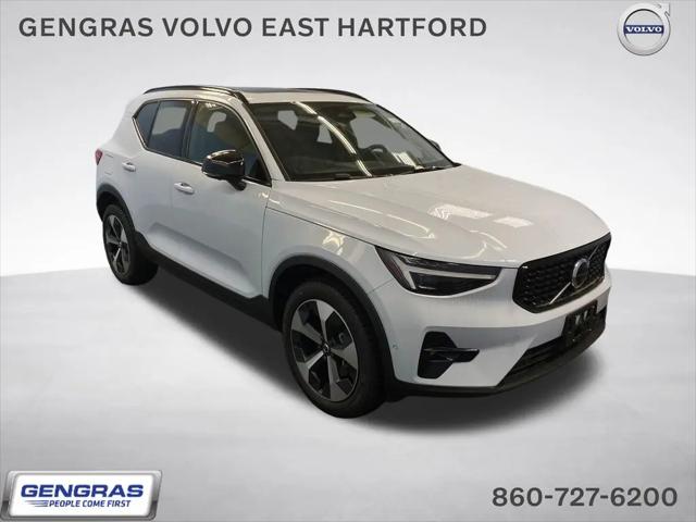 2026 Volvo XC40 Plus, B5 AWD Gas (mild hybrid), Dark for sale in East Hartford, CT