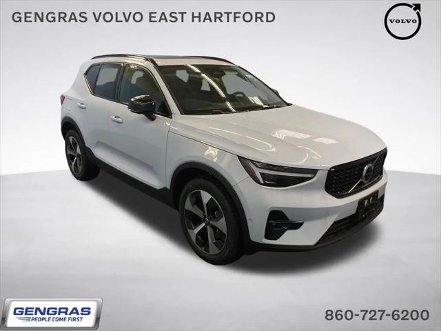 2026 Volvo XC40 Plus, B5 AWD Gas mild hybrid, Dark for sale in East Hartford, CT