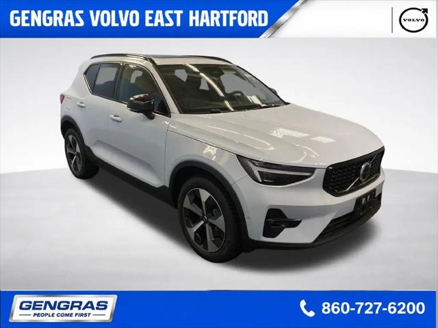 2026 Volvo XC40 Plus, B5 AWD Gas mild hybrid, Dark for sale in East Hartford, CT