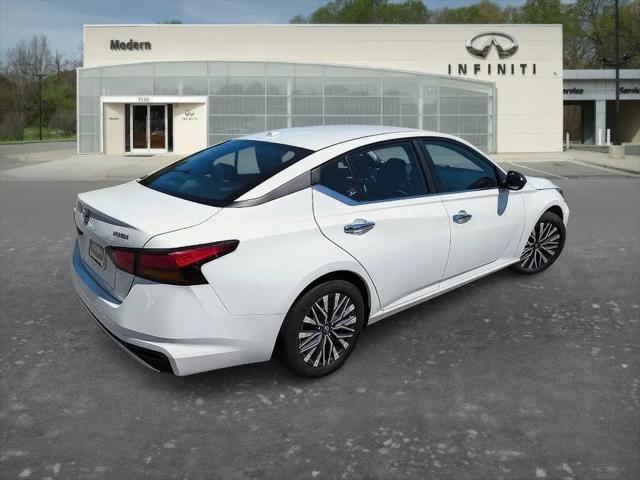 2025 Nissan Altima SV FWD