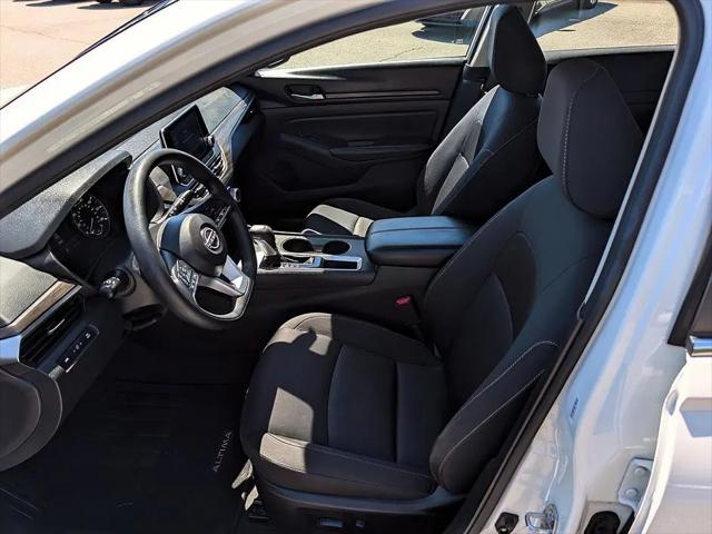 2025 Nissan Altima SV FWD
