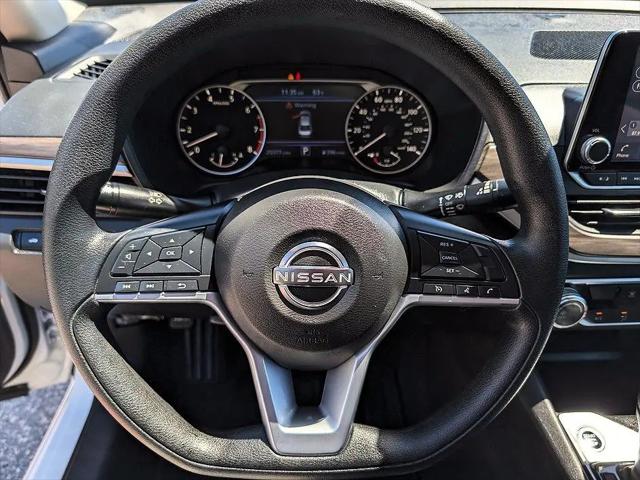 2025 Nissan Altima SV FWD