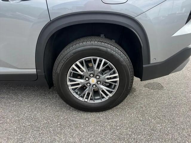 2025 Chevrolet Traverse FWD LT