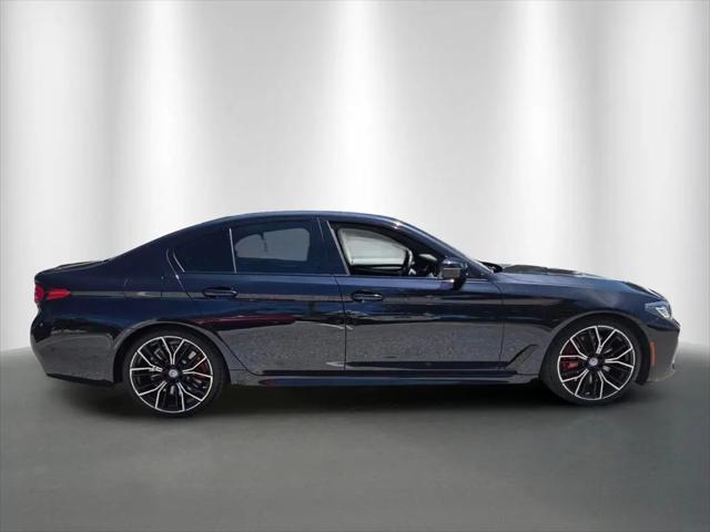 2023 BMW M5 i xDrive