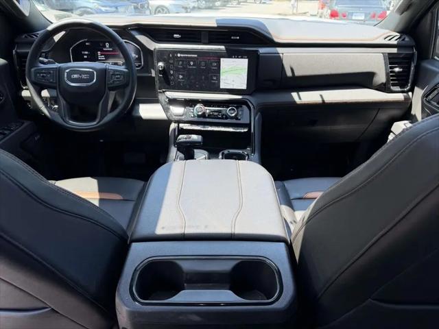 2025 GMC Sierra 1500 4WD Crew Cab Short Box AT4