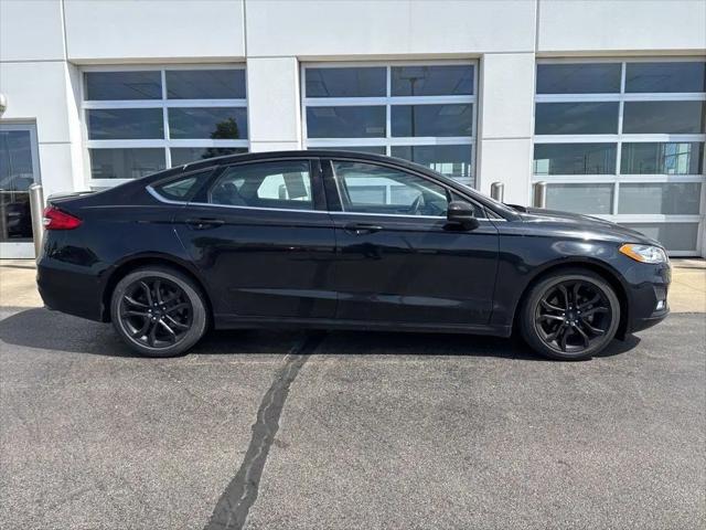 2020 Ford Fusion SE