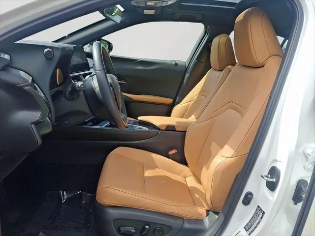 2024 Lexus UX 250h Premium