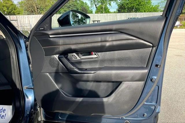 2025 Mazda CX-50 Hybrid Premium Package
