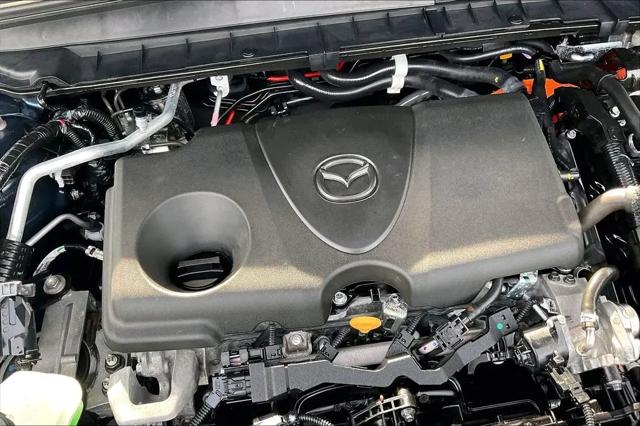 2025 Mazda CX-50 Hybrid Premium Package