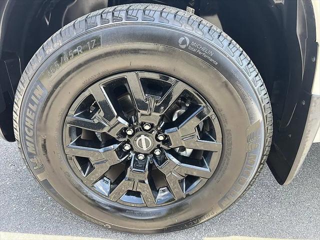 2023 Nissan Frontier Crew Cab SV 4x4