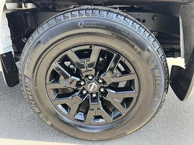 2023 Nissan Frontier Crew Cab SV 4x4