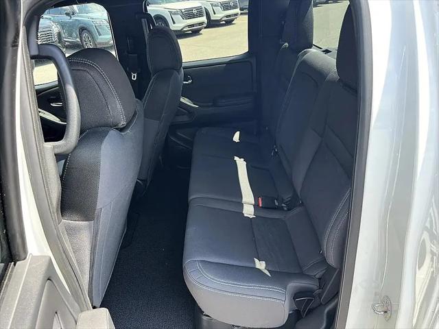 2023 Nissan Frontier Crew Cab SV 4x4