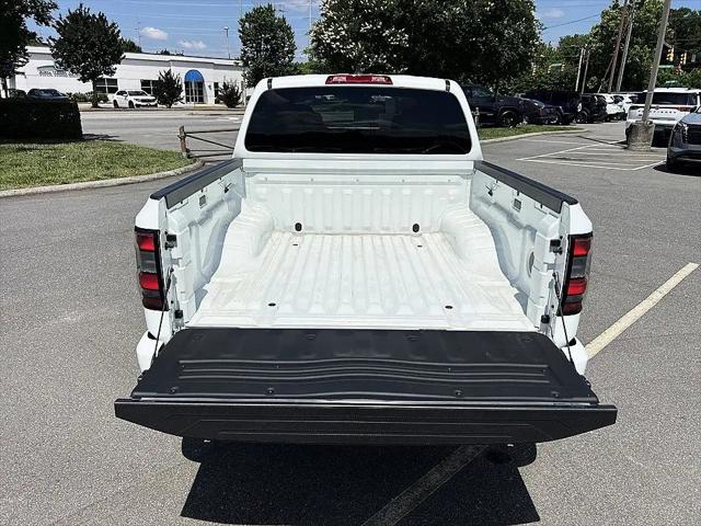 2023 Nissan Frontier Crew Cab SV 4x4