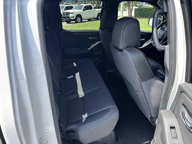 2023 Nissan Frontier Crew Cab SV 4x4