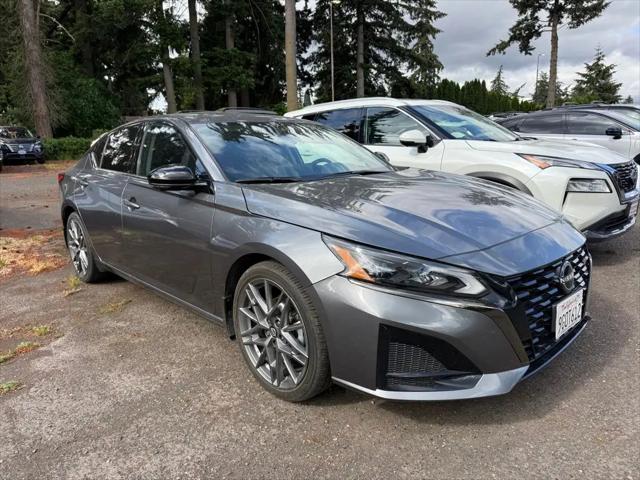 2023 Nissan Altima SR VC-Turbo FWD