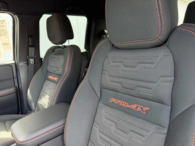 2026 Nissan Frontier Crew Cab Long Bed PRO-4X 4x4
