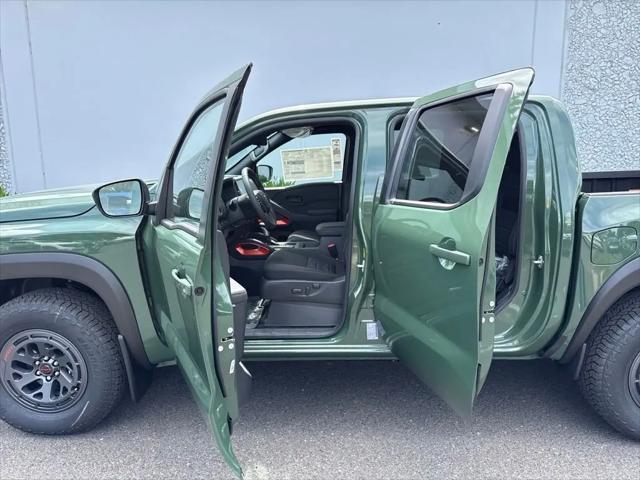 2026 Nissan Frontier Crew Cab Long Bed PRO-4X 4x4