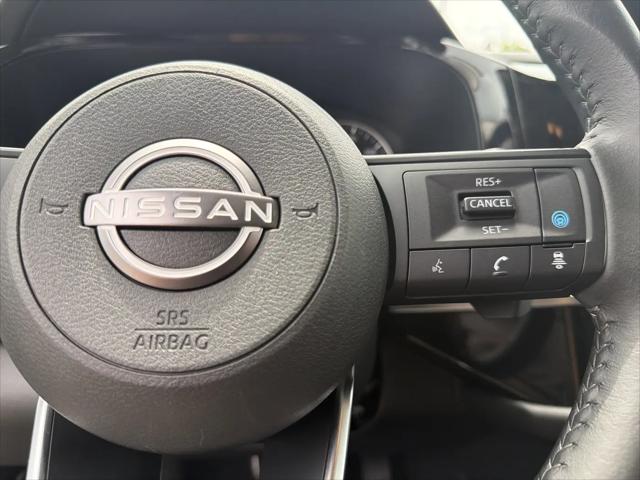 2025 Nissan Pathfinder SV FWD