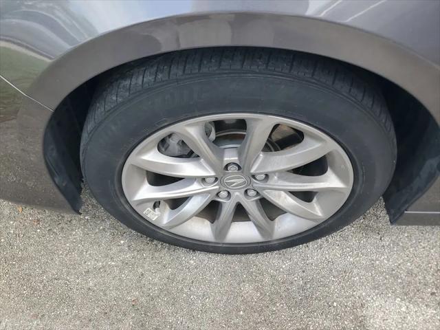 2023 Acura TLX Standard