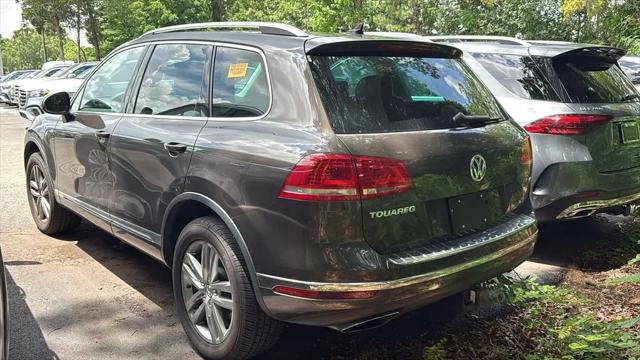 2015 Volkswagen Touareg V6 Lux