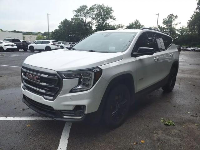 2022 GMC Terrain AWD AT4