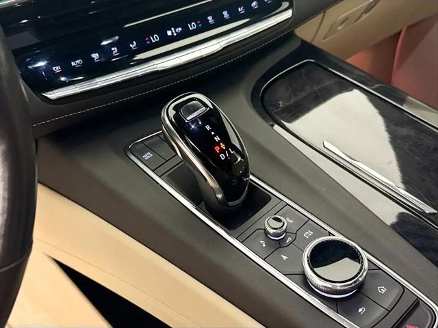 2021 Cadillac Escalade 4WD Premium Luxury