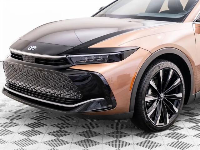 2024 Toyota Crown Platinum