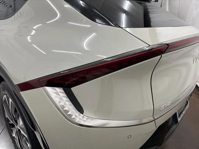 2022 Kia EV6 Wind