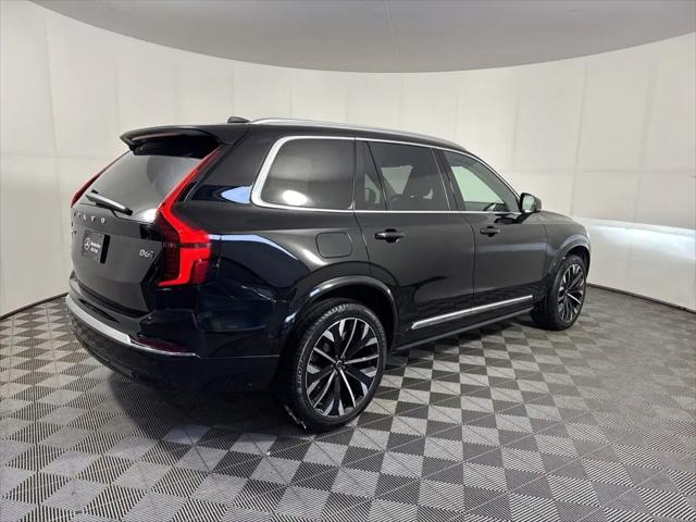 2025 Volvo XC90 B6 Plus 7-Seater