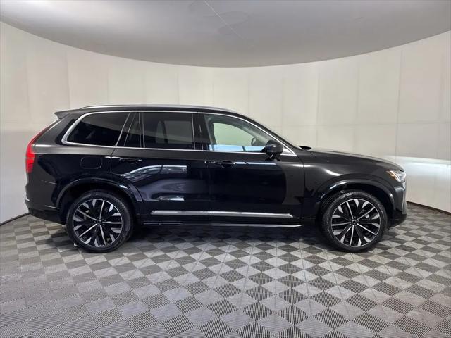 2025 Volvo XC90 B6 Plus 7-Seater