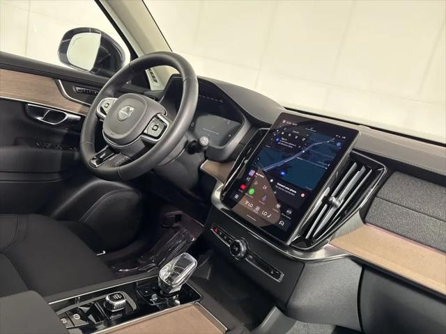 2025 Volvo XC90 B6 Plus 7-Seater