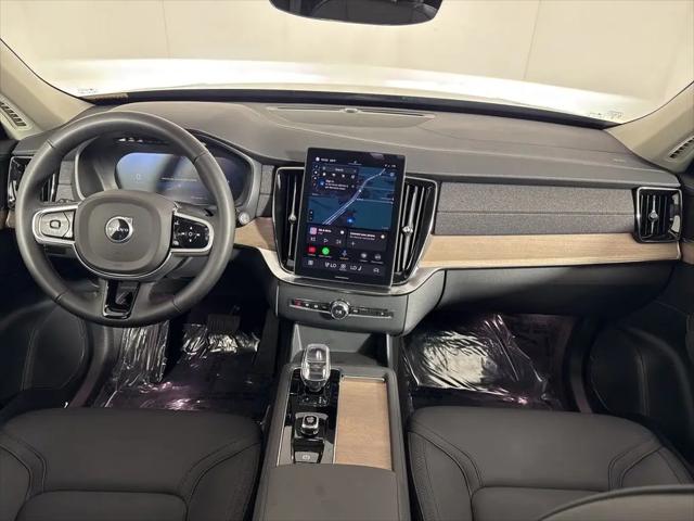 2025 Volvo XC90 B6 Plus 7-Seater