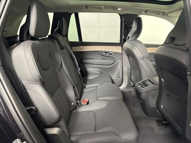 2025 Volvo XC90 B6 Plus 7-Seater
