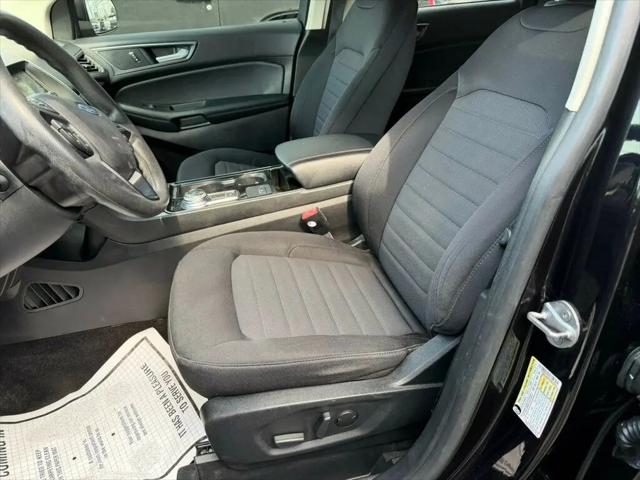 2020 Ford Edge SE