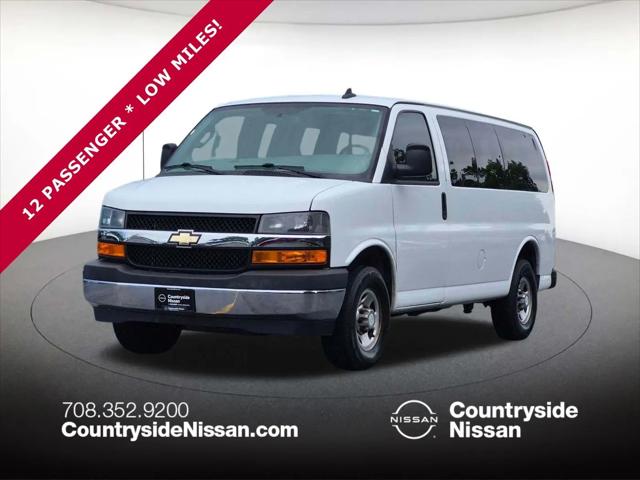 2018 Chevrolet Express LT for sale in Countryside, IL