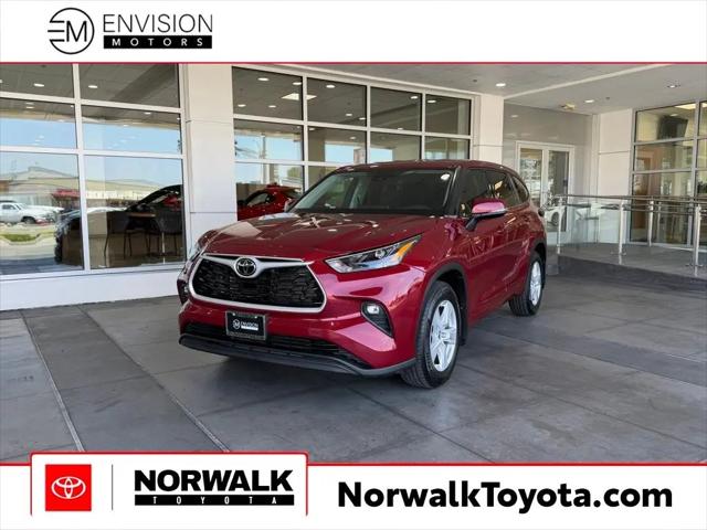2022 Toyota Highlander LE for sale in Norwalk, CA
