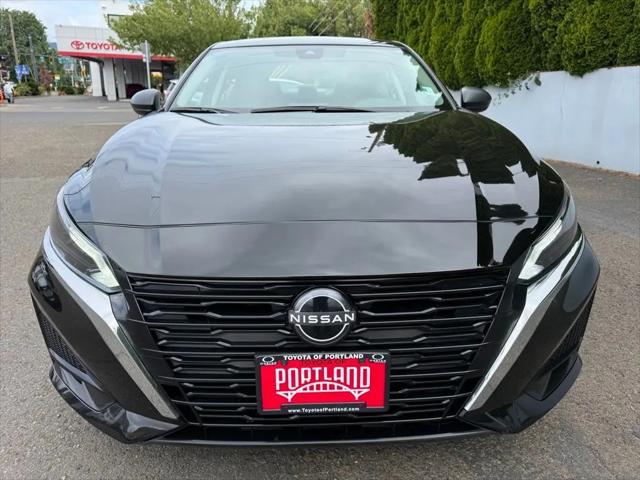 2025 Nissan Altima SV FWD
